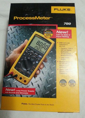 Fluke 789 process meter loop calibrator ( new in box ) for sale