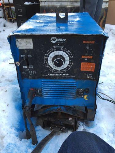 Miller 250 Dialarc Stick Welder