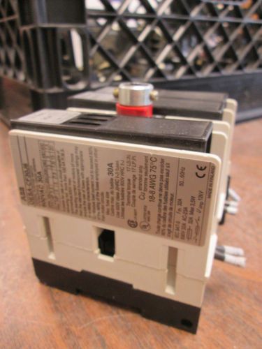 Abb disconnect oesa-cf30j6 30a 600v has 25a fuses in it, no shaft or handle used for sale