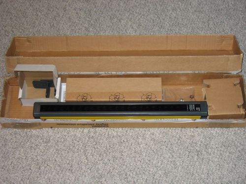 Siemens Siguard Light Curtain Transmitter 3RG7842-4DE00 450mm, 30mm Resolution