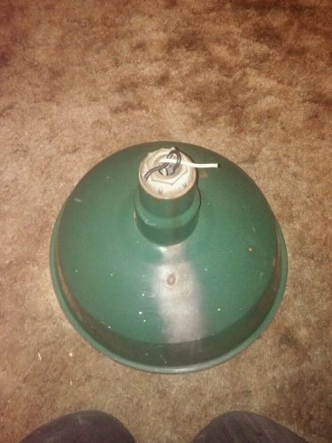 VINTAGE GREEN ENAMEL OVER PORCELAIN INDUSTRIAL LIGHT FIXTURE 14&#034; W/SOCKET