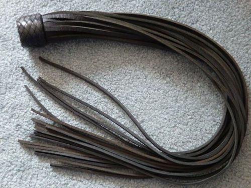 LIGHTWEIGHT KNOB Leather Flogger Whip BLACK - HORSE TRAINING TOOL