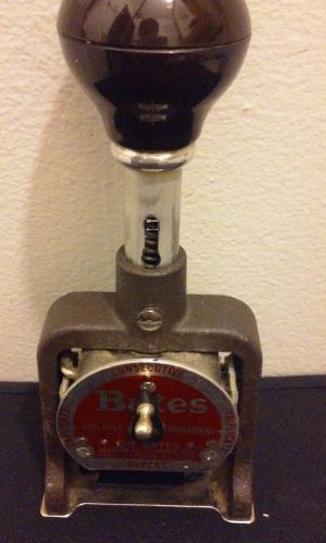 Vintage bates numbering machine serial#475775 wheels8 styleA mechanical stamper.