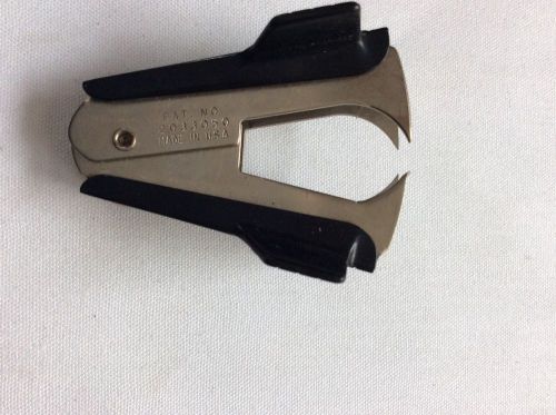 VINTAGE STAPLE REMOVER DART MADE IN USA BLACK