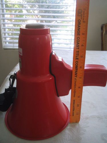 FEDERAL MEGAPHONE VOICE GUN BULL HORN