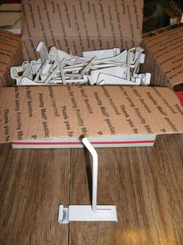 lot of 75 white 6&#034; long peg Grid Wall &#034;C&#034; hooks- free shipping