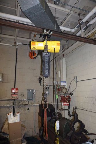 YALE BEHC5016 1/2 TON 1/2 HP 460V 2 SPEED 3PH CHAIN HOIST W/ TROLLEY