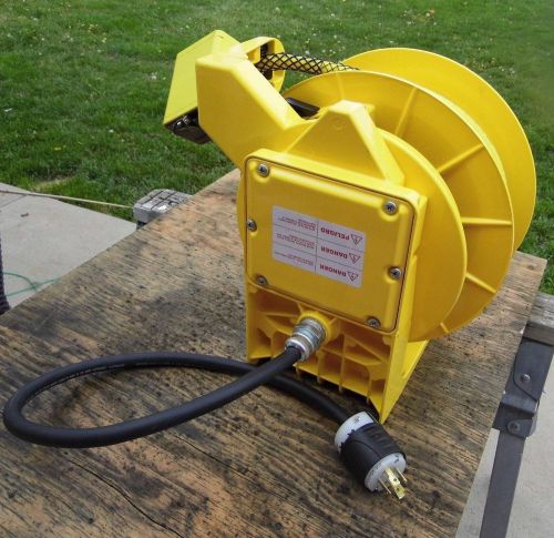 Woodhead® POW-R-MITE® Industrial Duty Cable Reel