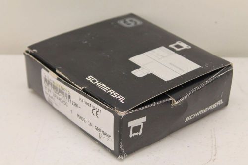 Schmersal AZM 170SK-11/11ZRK-2197 Solenoid Interlock NEW IN BOX