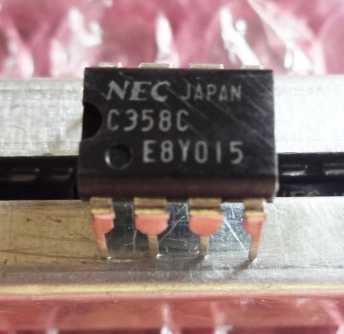 35 - NEC C358C DIP-8 LOW POWER DUAL OPERATIONAL AMPLIFIERS