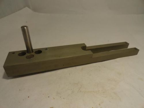 155134 Old-Stock, Triangle 90BJ6048 RH Pivot Belt Frame, 1&#039;5/8&#034; Length, 2-1/8&#034; W