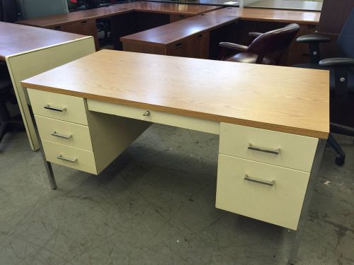 METAL DESK by STEELCASE 3200 SERIES w/ LIGHT OAK COLOR LAMINATE TOP