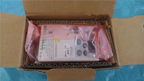 1pcs NEW Delta converter VFD015L21W 1.5KW 220V in box