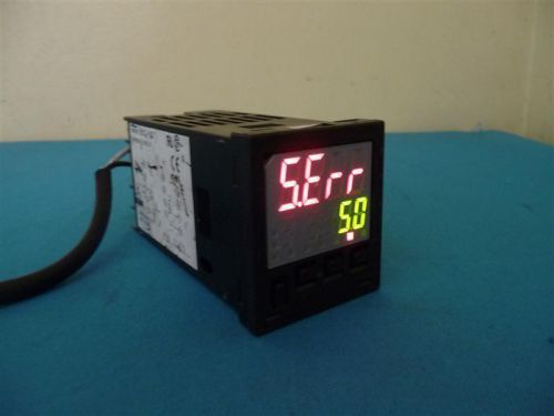 Omron E5CJ-Q2 E5CJQ2 Temperature Controller w/o faceplate