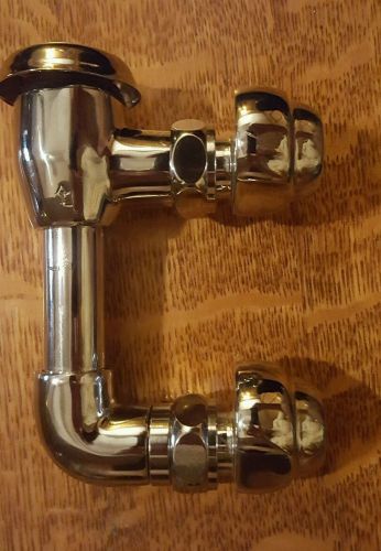 Chicago Faucet Atmospheric Vacuum Breaker 892-1/2 893-38 new old stock