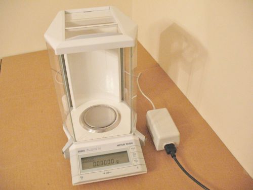 METTLER TOLEDO AG245 ANALYTICAL BALANCE 41g / 210g D = 0.01mg / 0.1mg EXCELLENT