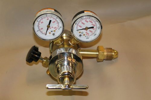 ARGON/NITROGEN 2 STAGE BRASS REGULATOR 0-150PSI OUTLET CGA580 FREE SHIPPING