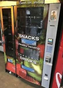 HEALTHY YOU SEAGA HY2100 COMBO SODA / SNACK VENDING MACHINE ENTREE BARELY USED