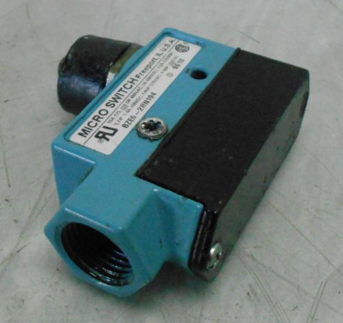 Honeywell solenoid valve, 71215sn2kn00n0c111p3, 120v, used, warranty for sale