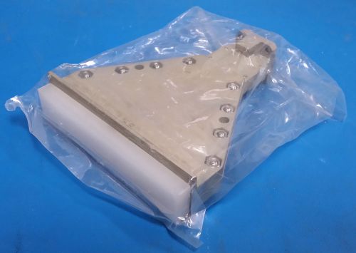 100 x VIC 6312BH00-1 SECT HORN Antenna  24.25 GHz - 26.5 GHz 90 H degrees  WR34