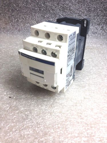 (X9-3) TELEMECANIQUE CAD50U7 RELAY