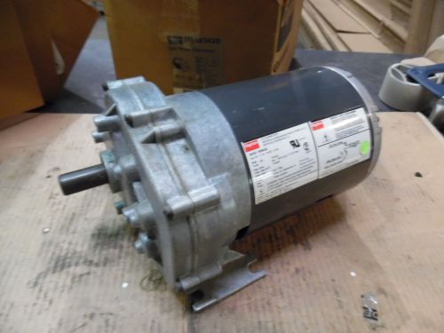 DAYTON SPLIT PHASE GEAR MOTOR, 1/4 HP, 115 VOLTS, RPM 120, NEW- IN BOX