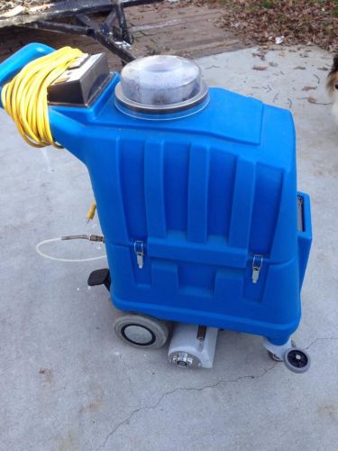 Avenger AV12Qx carpet extractor 12 gal recovery tank