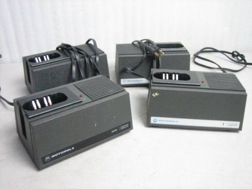 4 Motorola 2 Way Radio Battery Charger NLN8858 (jy 4)