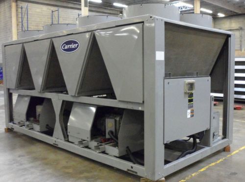 2005 100 ton Carrier 30XAA Air-Cooled Chiller 460 Volts R-134a