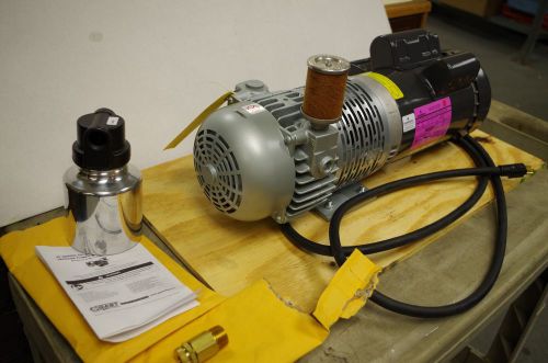 GAST VACUUM PUMP 1-1/2HP SERIES 2067 ROTARY VANE  MOTOR: 115/208-230VAC 60HZ. #2