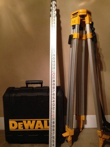 DEWALT 18V DW077 ROTARY LASER LEVEL, TRIPOD, SURVEY STICK, CONSTRUCTION