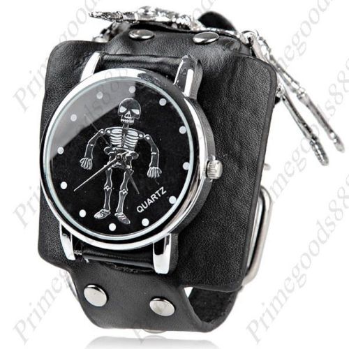 Cool Punk Skull Head Quartz Wrist Synthetic Leather Wide Strap Men&#039;s Black Face