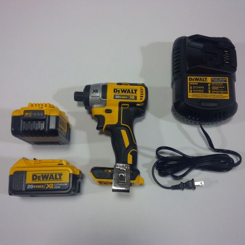 New dewalt dcf886 20 volt brushless 1/4 impact driver,2 dcb204 batteries,charger for sale