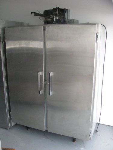 STAINLESS DOUBLE DOOR COOLER