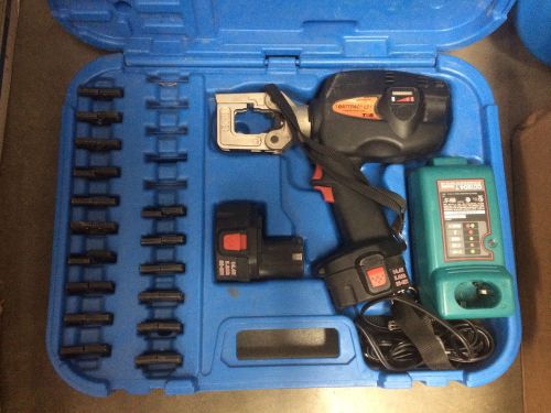 Thomas &amp; Betts BPLT62500BSCR Complete Batt Pac Crimper with Dies TBM6221-TBM6287