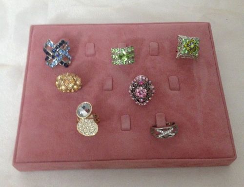 Noble Ring Display Pink Velvet Holds 12 Rings