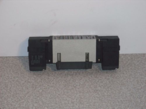 SMC Solenoid Valve (NFVS3200-3FZ)