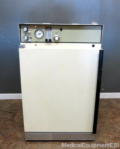 NAPCO Precision CO2 Incubator Model 4100 lab-line fisher thermo boekel vwr