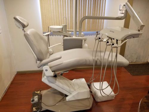 ADEC 1021 Dental Chair  W/NEW DCI EDGE Series 4 Unit