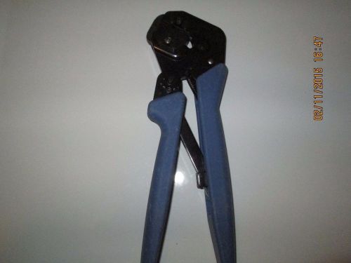 AMP CRIMPING TOOL MODEL H0426 / BNC WITH DIE