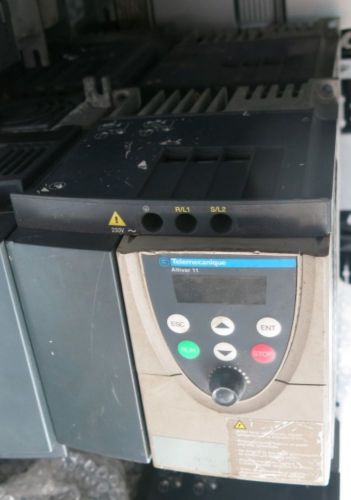 SCHNEIDER inverter ATV11HU29M2A 220V 1.5KW