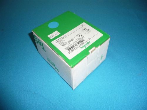 Schneider LC1D12 LC1D12M7 Contactor New