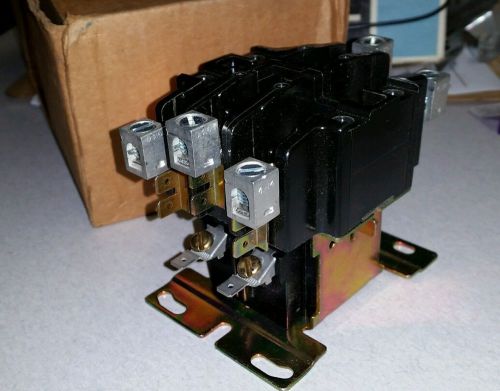 Series B, Furnas Definite Purpose Magnetic Contactor, 42CE35AG106