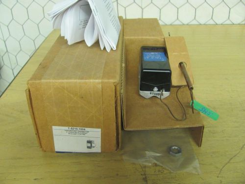 Johnson Controls T-5210-1004 Temperature Transmitter