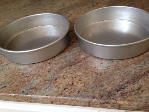 Set Lot Of 2 9 X 2 Commercial Cake Pans Magic Line