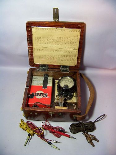 VINTAGE 1940&#039;s WESTON ELECTRIC VOLTMETER TEST EQUIPMENT METER WWII Military ??