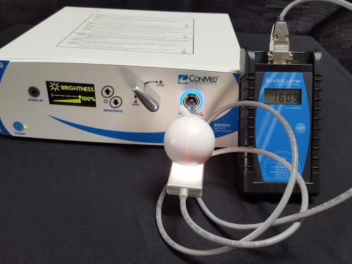 Conmed Linvatec LS7700 300 Watt Xenon light source