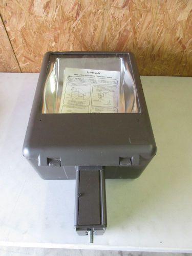 *NEW* KEENE 175W LIGHT FIXTURE - WET LOCATION FIXTURE *60 DAY WARRANTY* TR