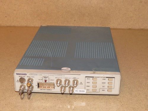 TEKTRONIX GTS1250 GBIC TEST SYSTEM (C)