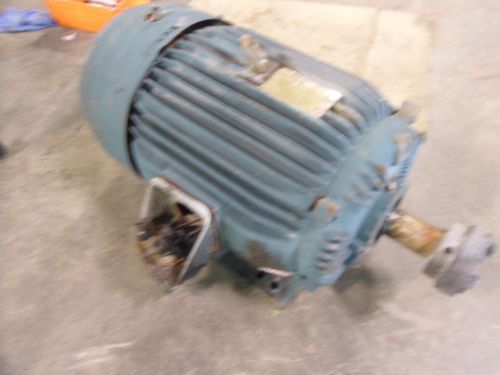 TOSHIBA 40HP INDUCTION MOTOR #616700J FR:324T VOLT:230/460 RPM:1770 PH:3 USED